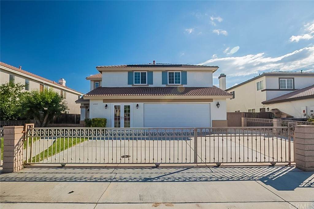 4485 Oak Tree Way - Photo 1