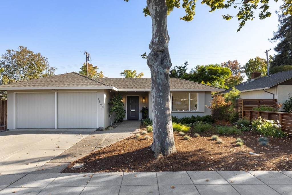 1568 Channing Avenue - Photo 1