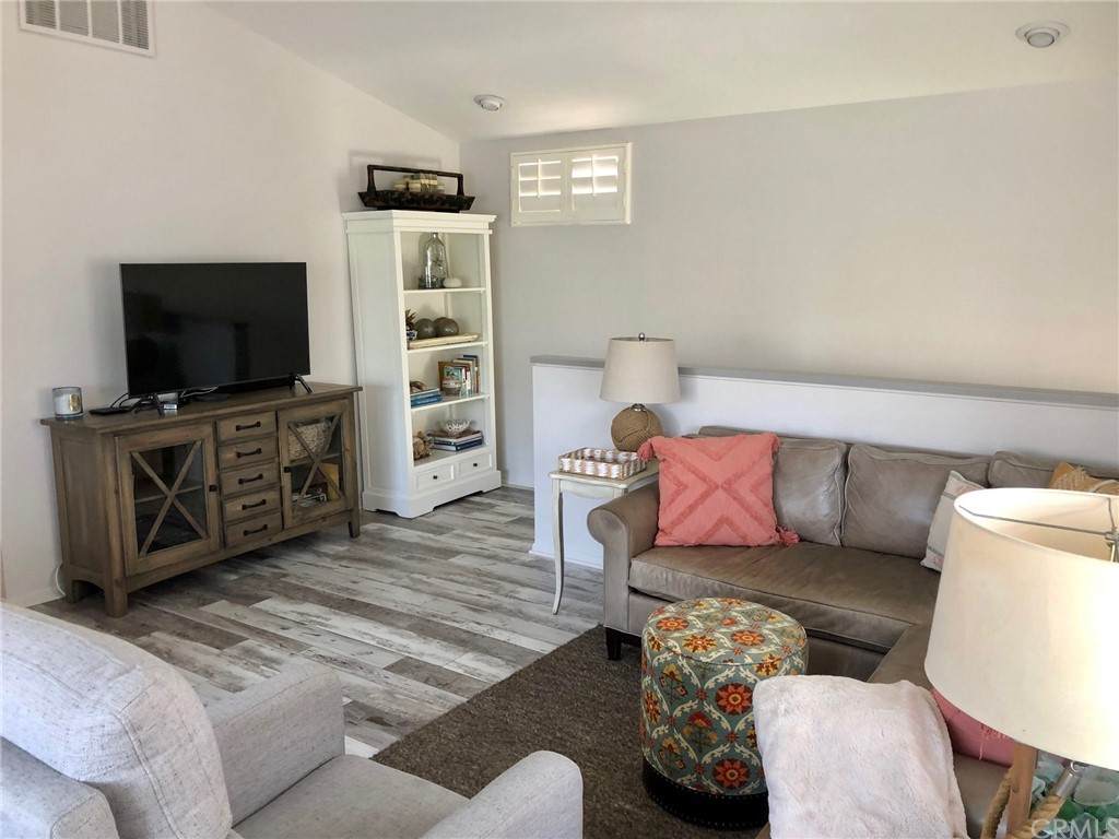 223 Chandon - Photo 1