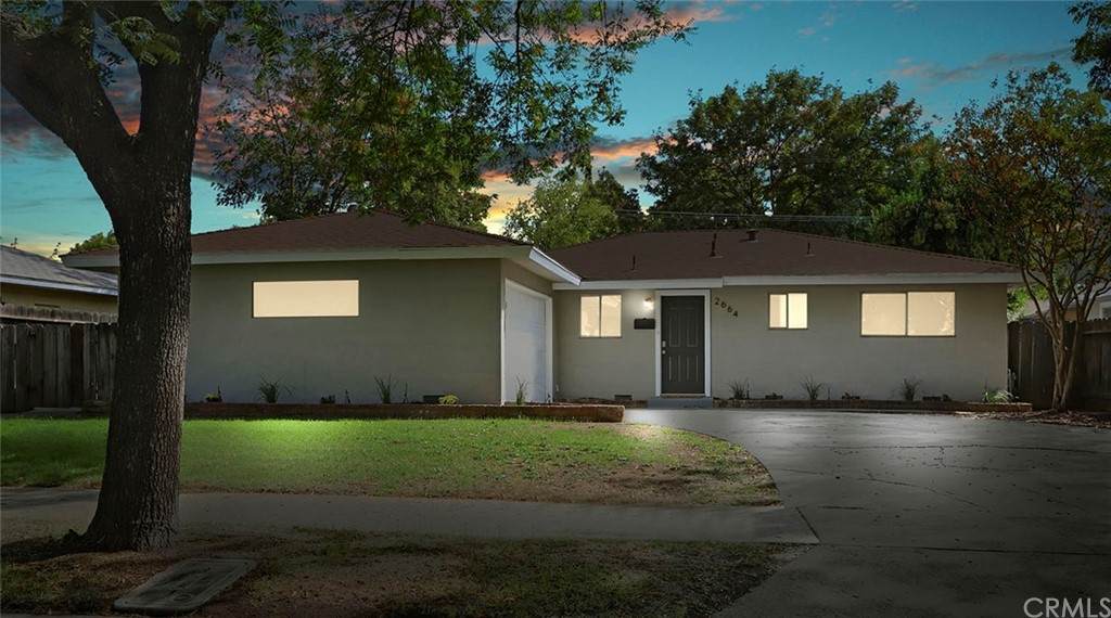 2664 Glen Avenue - Photo 1