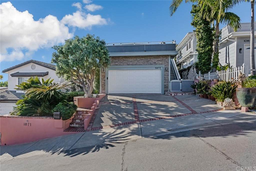 1071 Oro Street - Photo 1