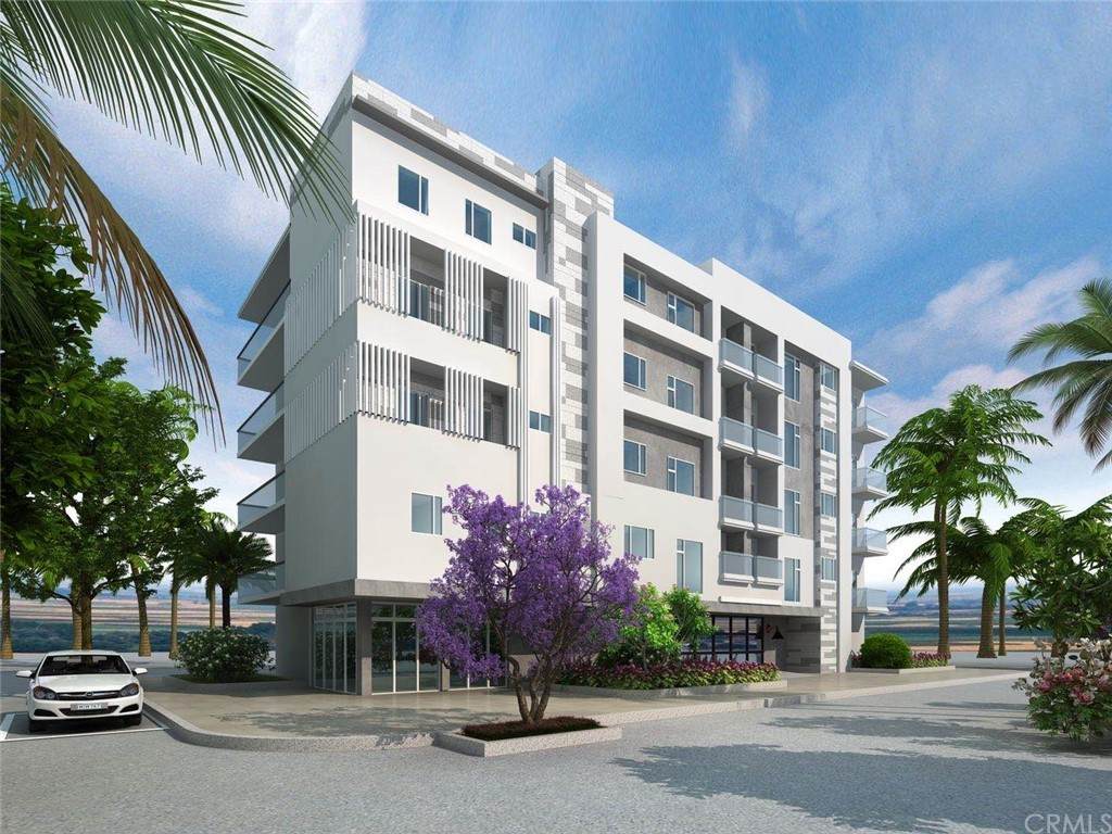 101 S Mariposa - Photo 1