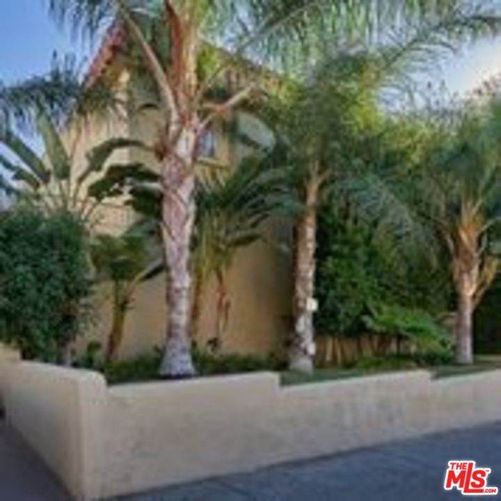 1540 Fuller Avenue - Photo 1