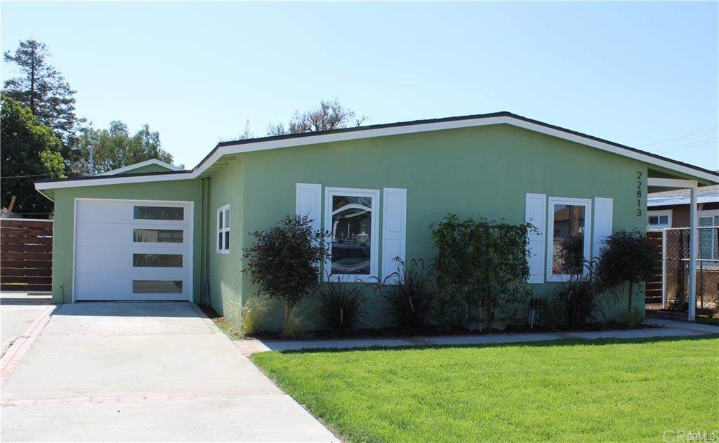 22813 Menlo Avenue - Photo 1