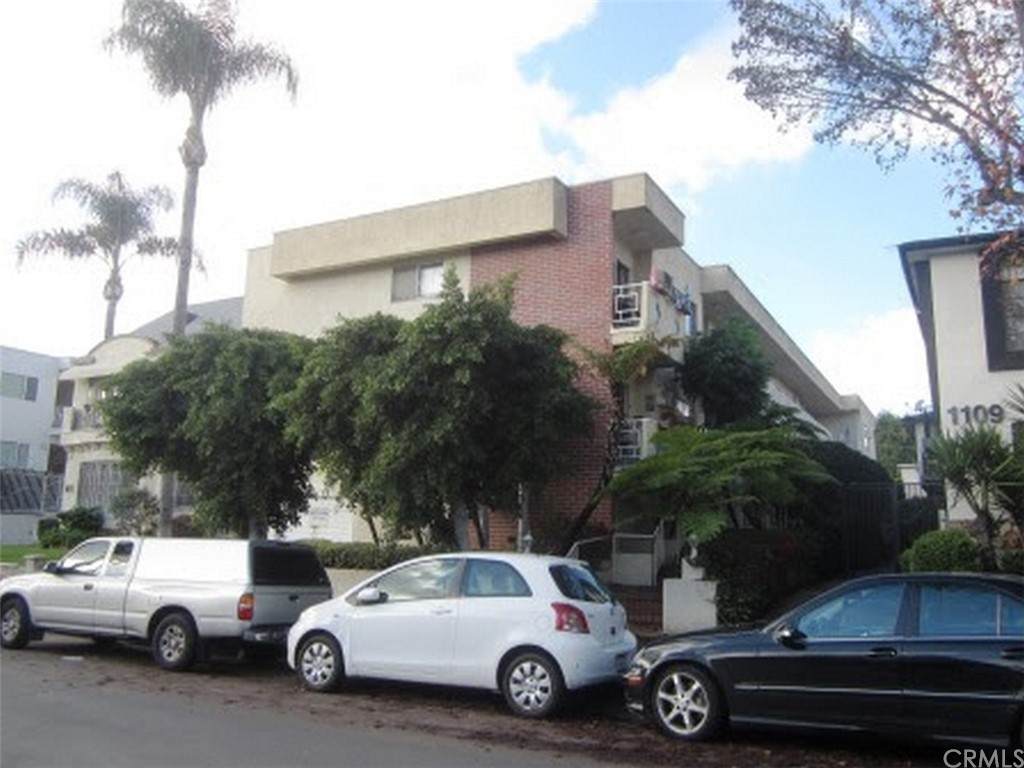 1115 Wooster Street - Photo 1