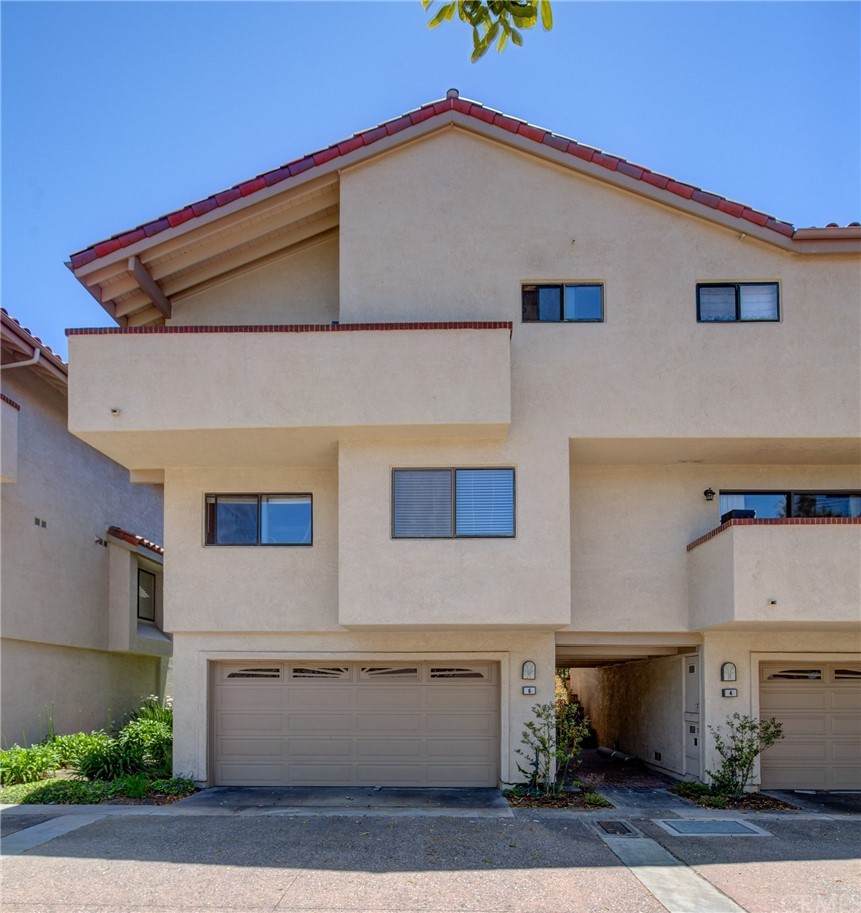 6 Santa Cruz Court - Photo 1