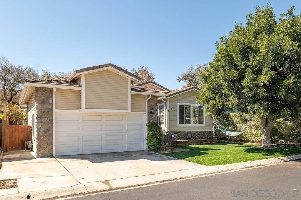 1126 Cottontail Rd - Photo 1