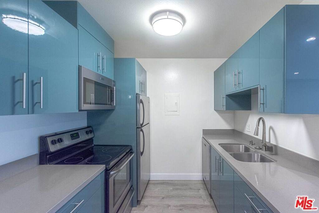 8650 Gulana Avenue - Photo 1