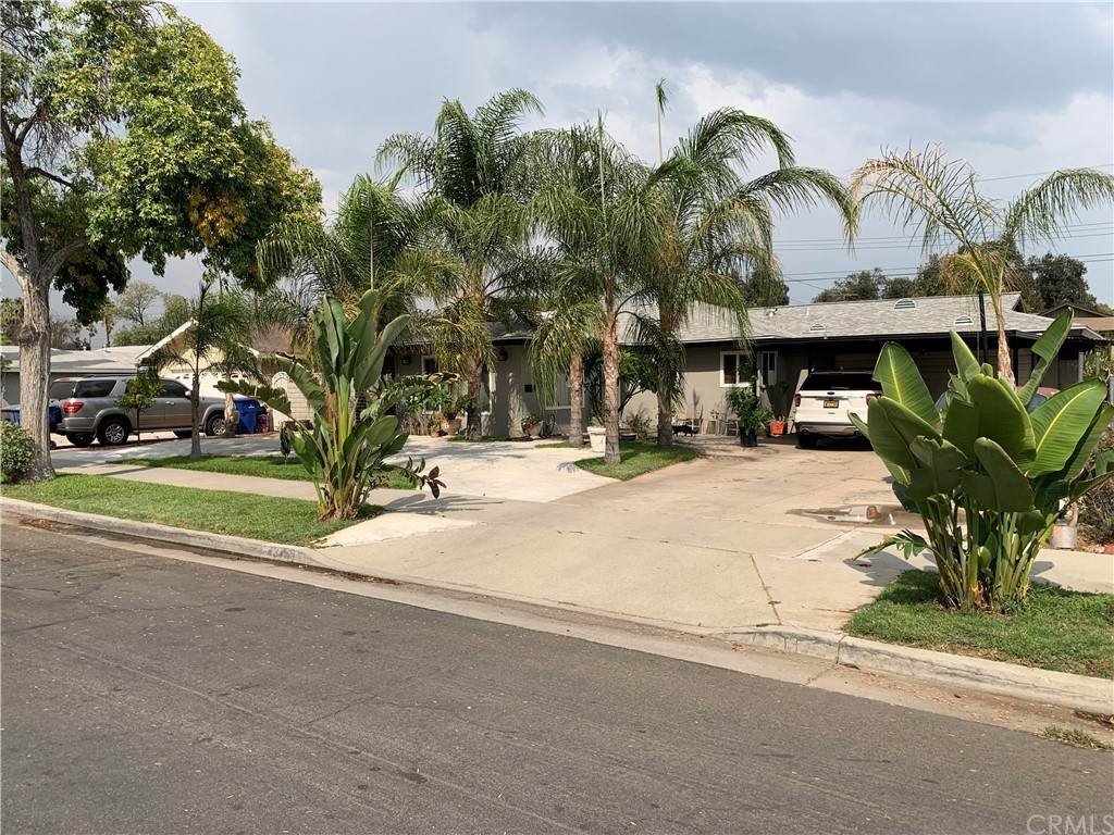4375 Toyon Road - Photo 1