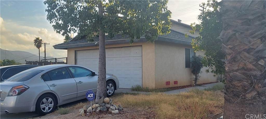 355 Evans Street - Photo 1