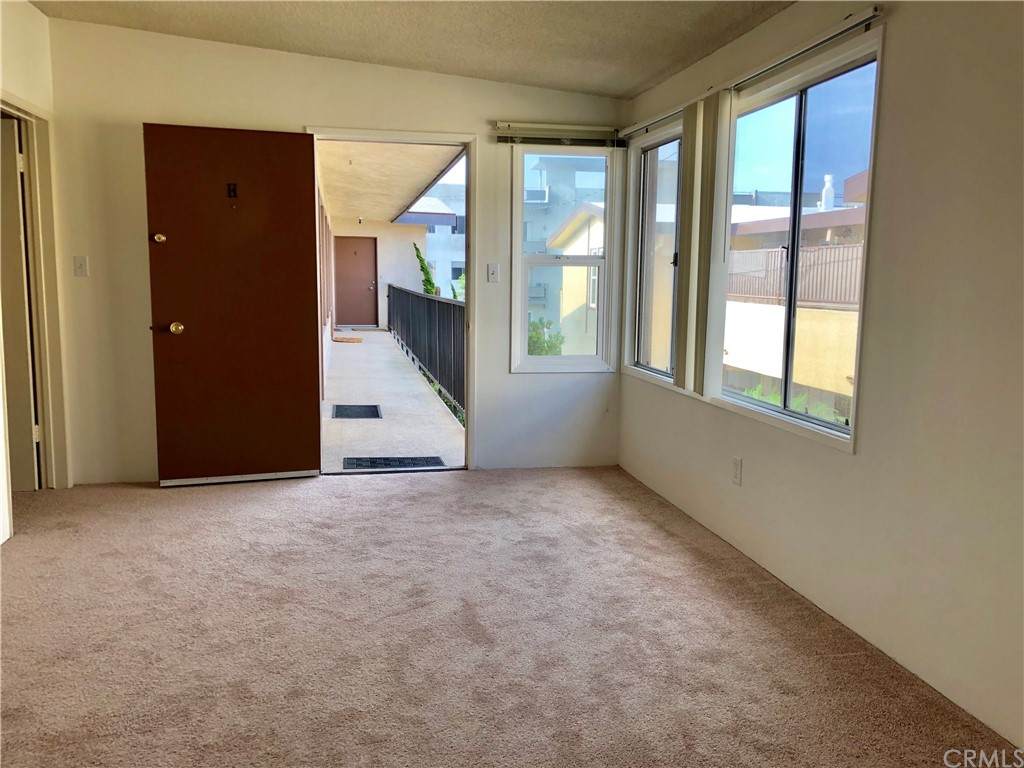 507 Avenue G - Photo 1