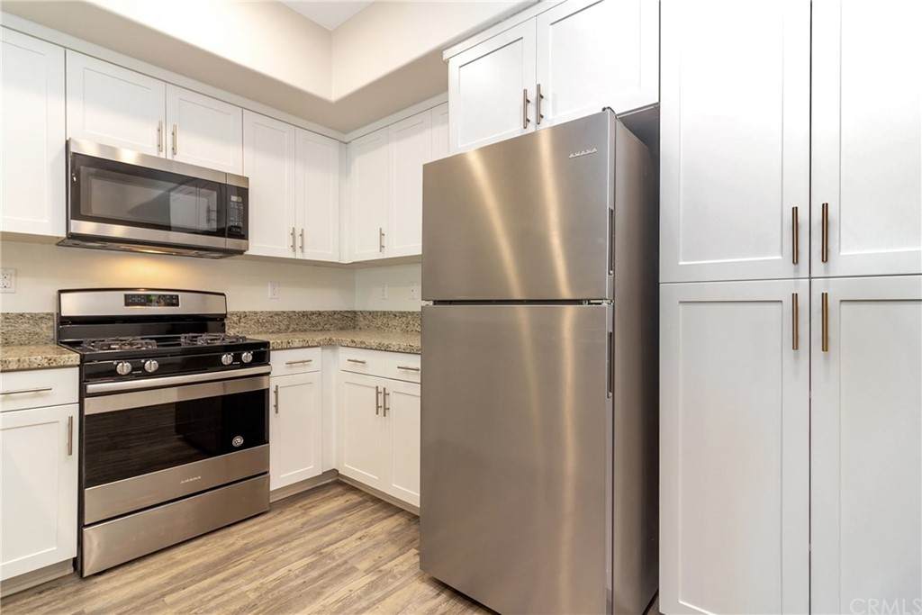 184 Prospect Street - Photo 1