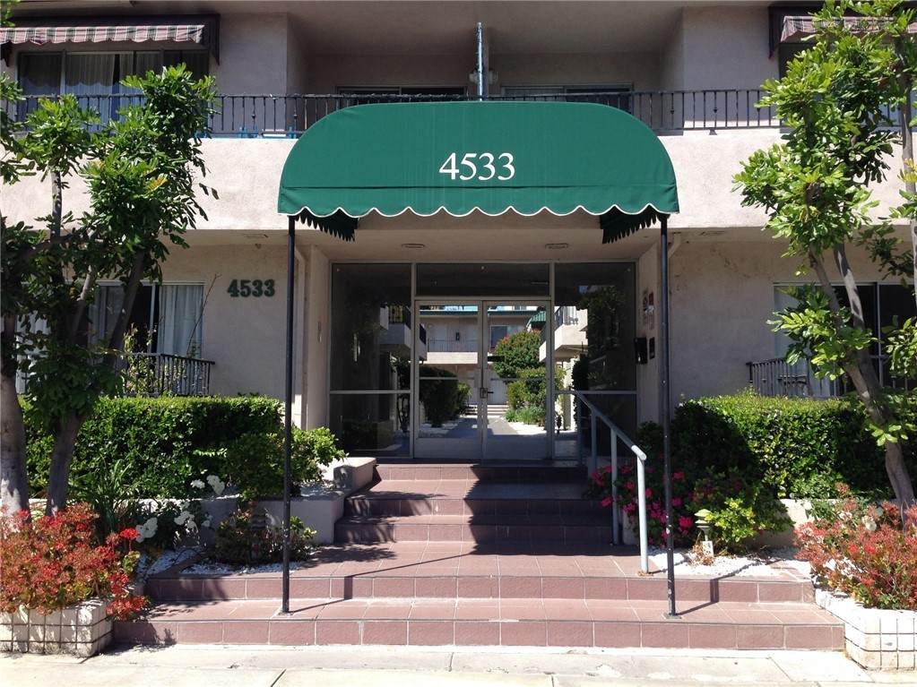 4533 Colbath Avenue - Photo 1