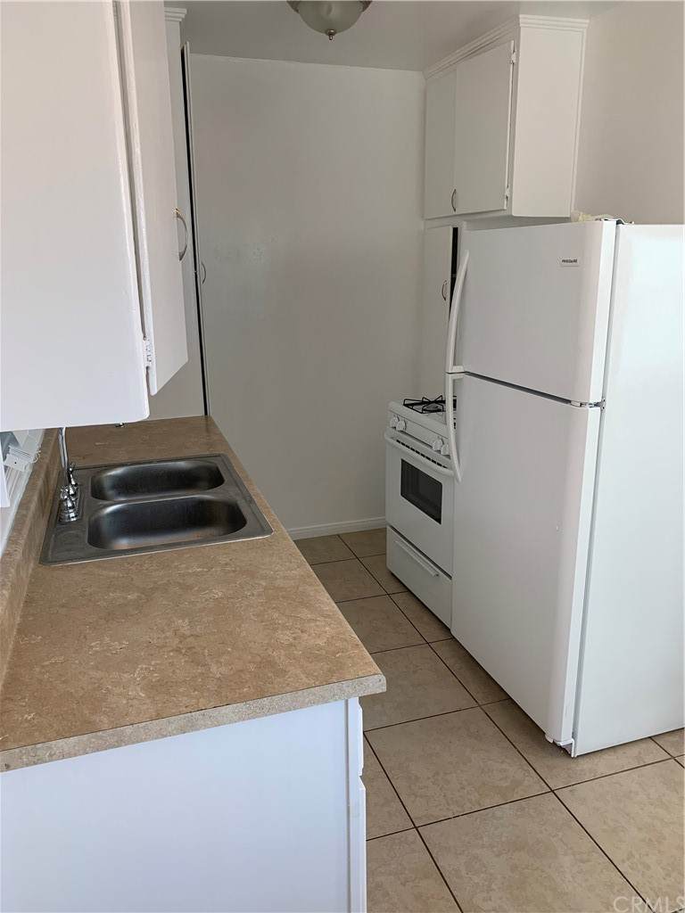 1029 Gladys - Photo 1