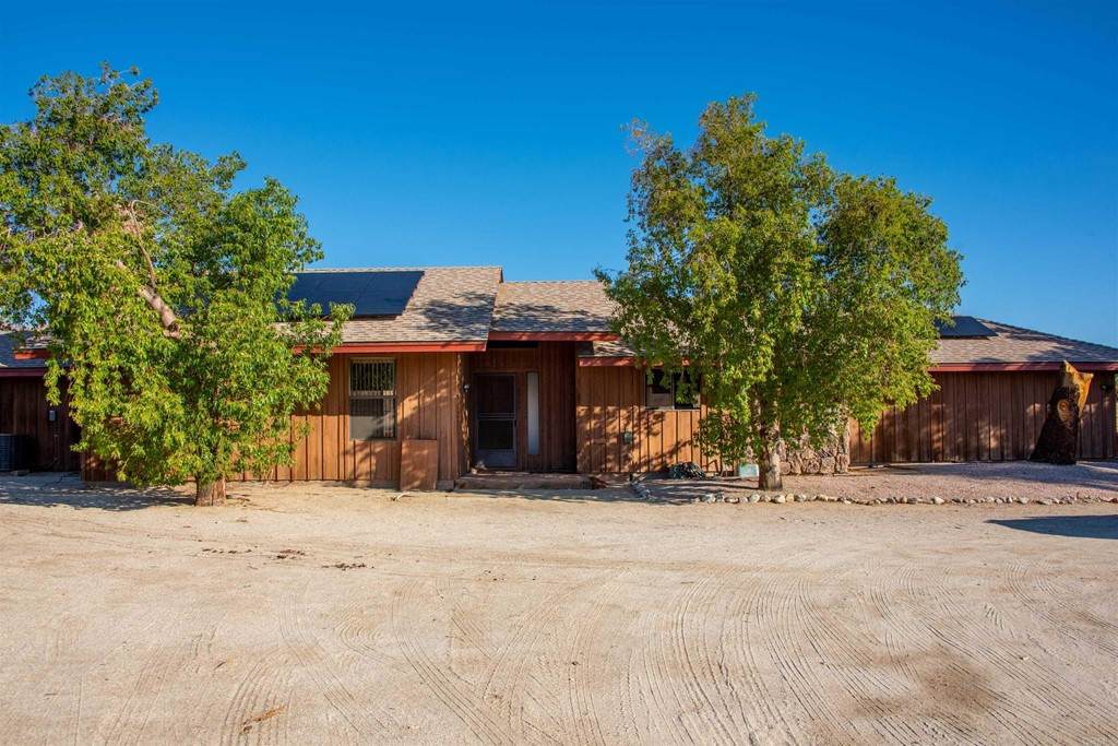 3284 Broken Arrow Road - Photo 1