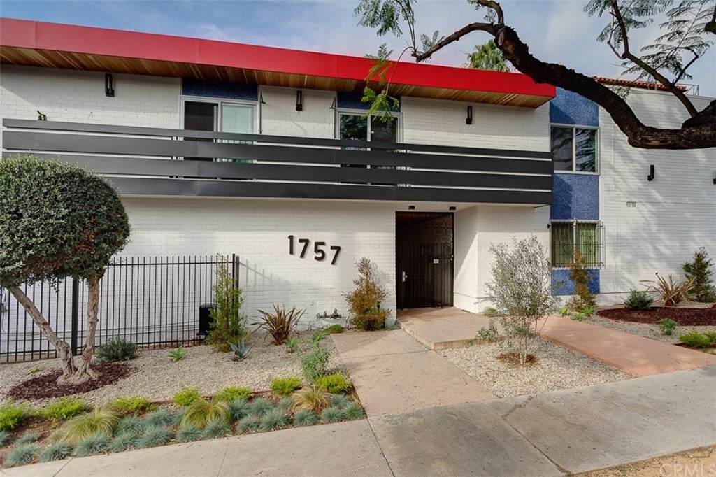 1757 Kingsley Drive - Photo 1