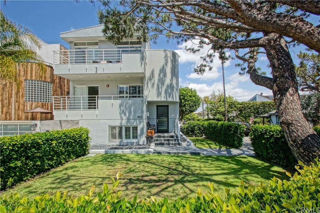 453 Marine Avenue - Photo 1