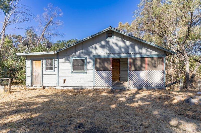 6741 Live Oak Drive - Photo 1