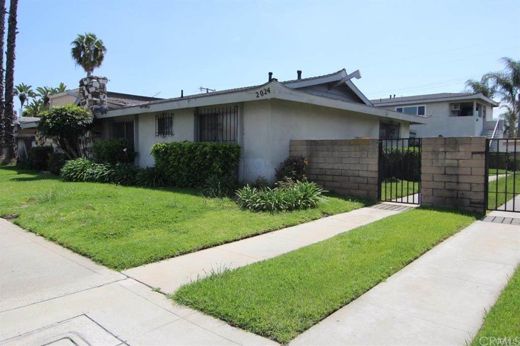 2024 Chapman Avenue - Photo 1