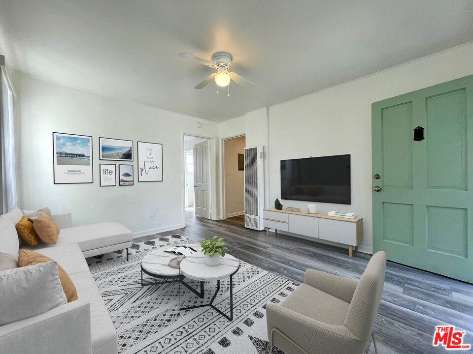 1336 Franklin Street - Photo 1