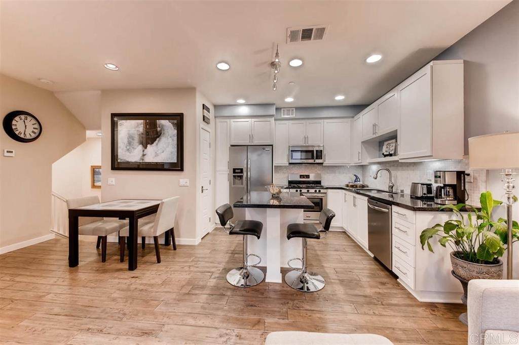 2225 Indus Way - Photo 1