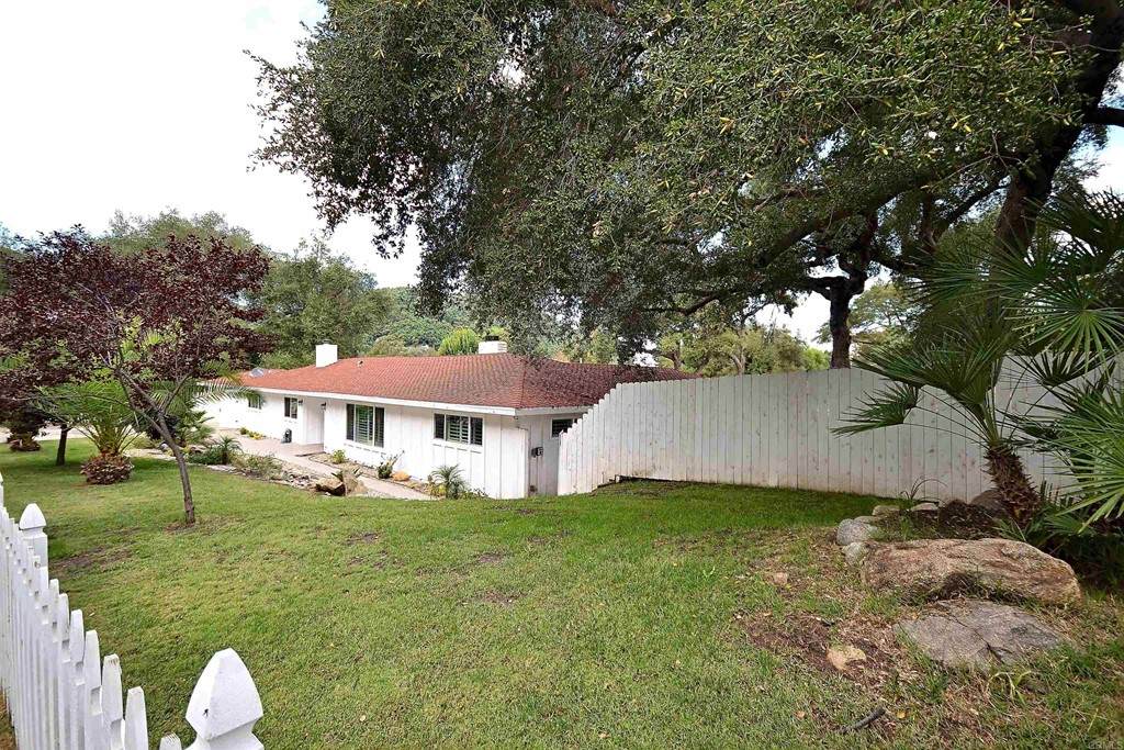 15328 Pauma Valley Dr - Photo 1
