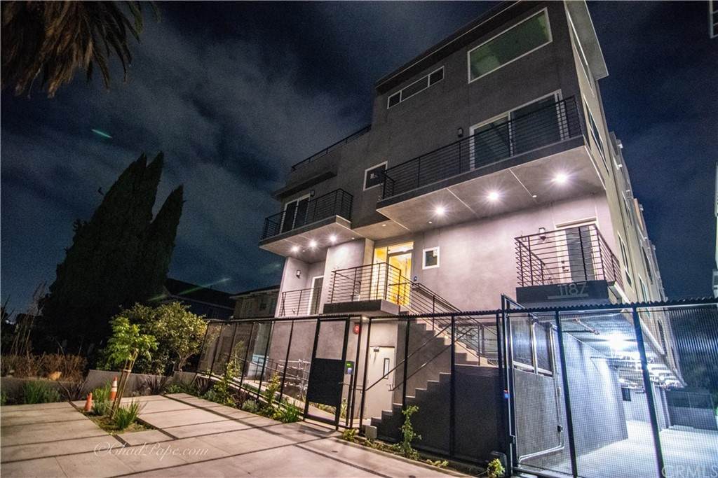 1187 Crenshaw Boulevard - Photo 1