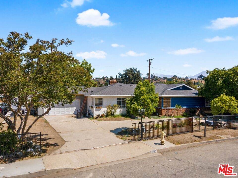 1295 Pavilion Drive - Photo 1