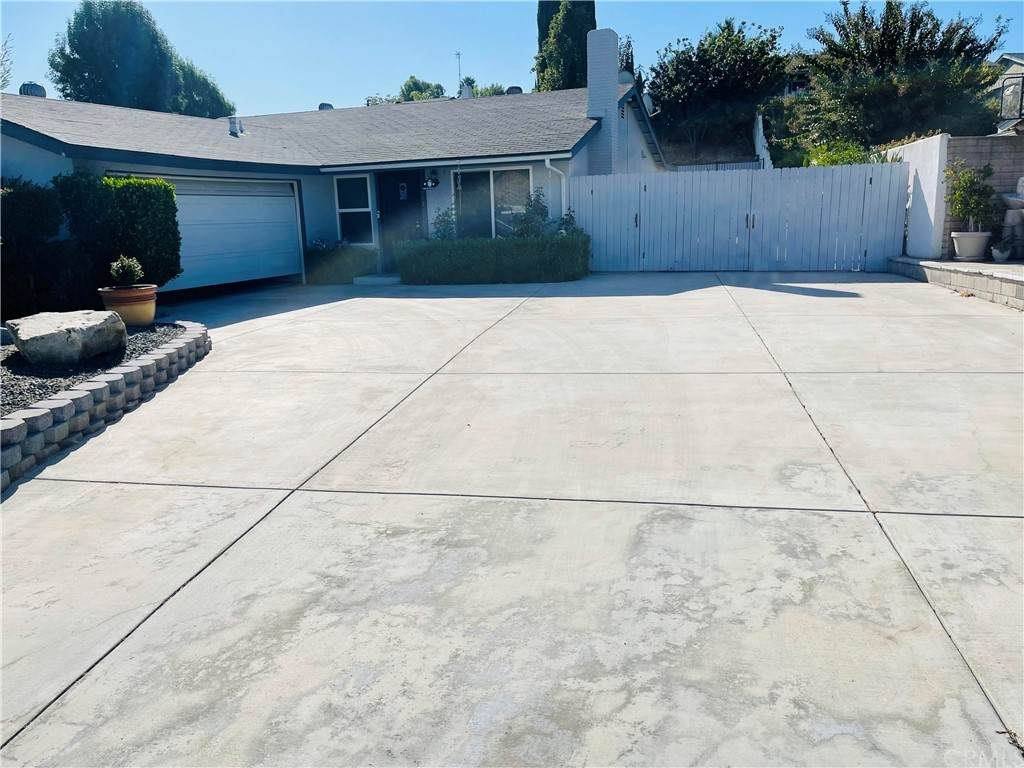 3975 Willow Lane - Photo 1