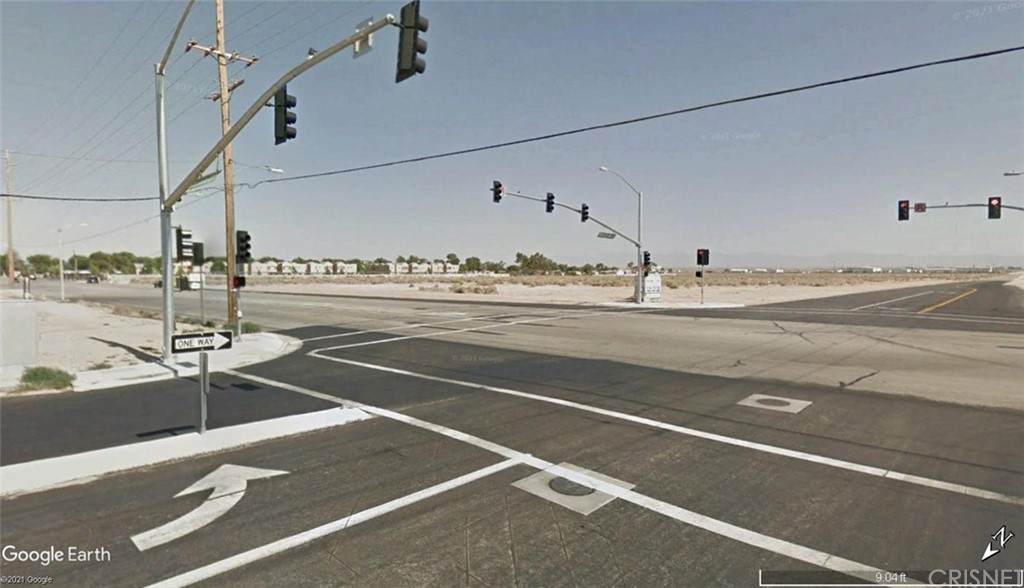 0 Rosamond Blvd & 15th Street - Photo 1