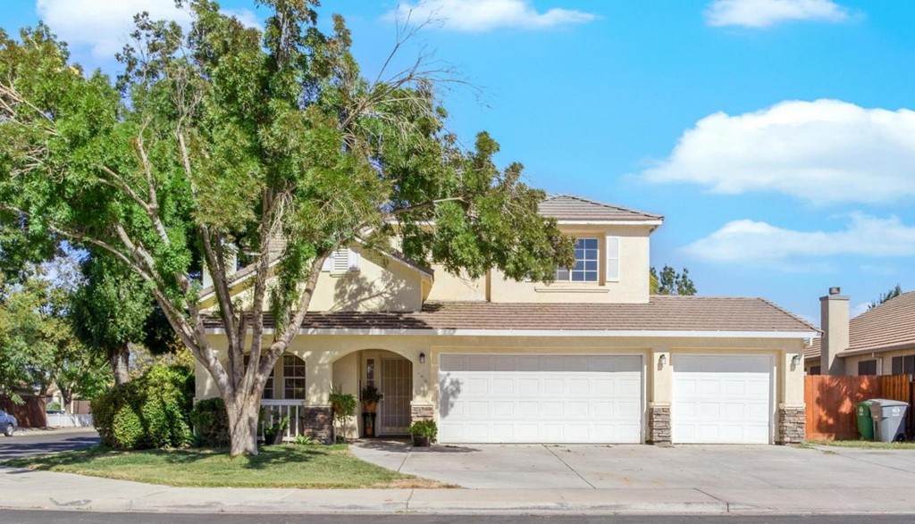 806 Coastal Court - Photo 1
