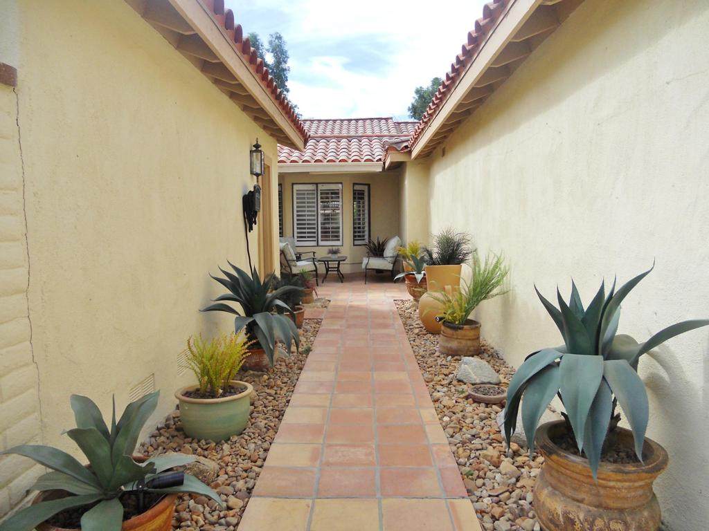 https://bt-photos.global.ssl.fastly.net/socal/orig_boomver_1_367430523-1.jpg