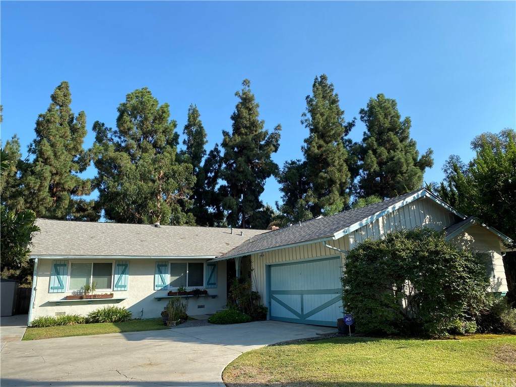 13542 Dalmatian Avenue - Photo 1