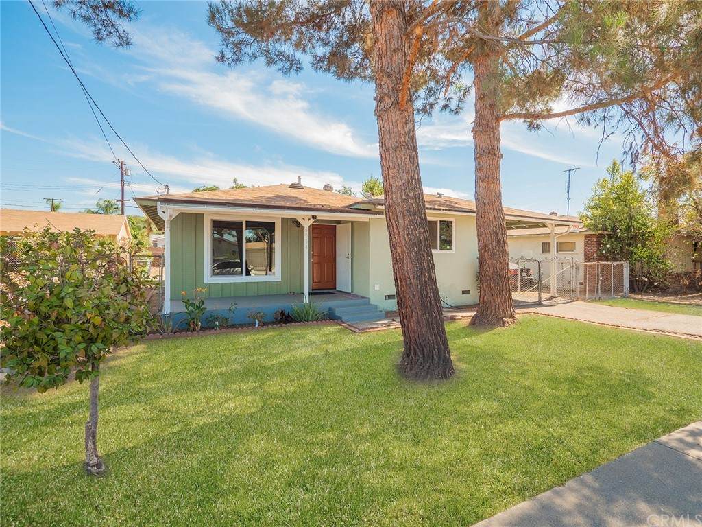 6054 Barranca Avenue - Photo 1