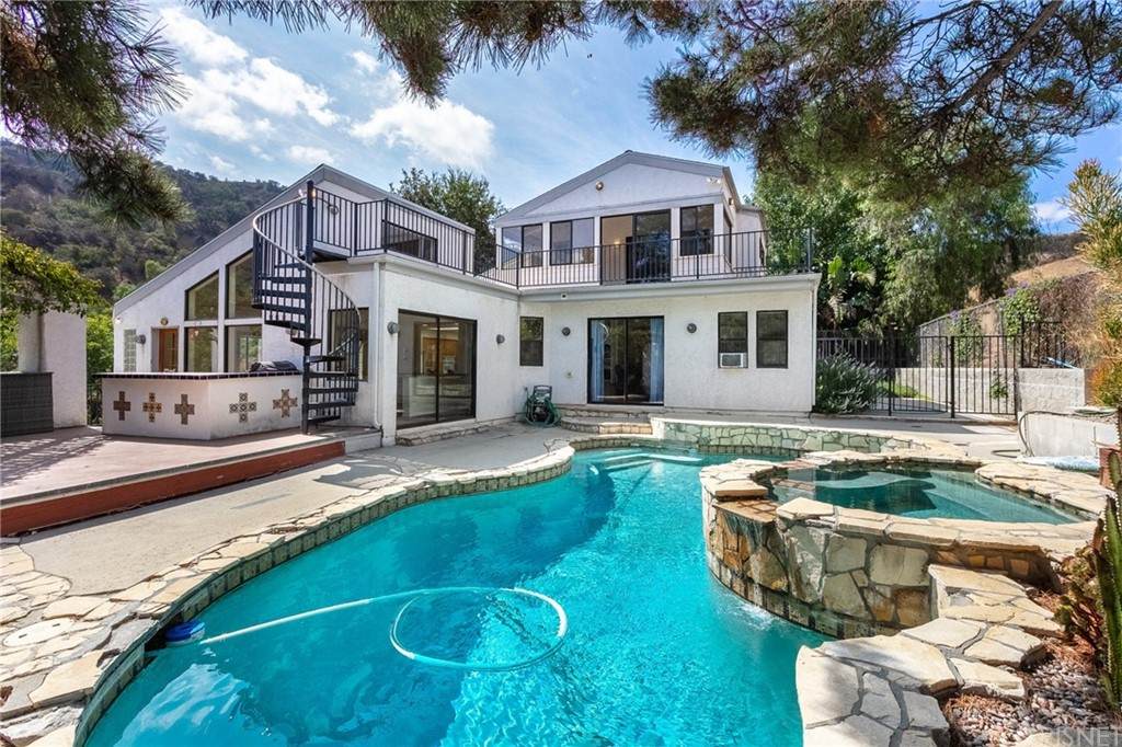 23333 Valdez Rd - Photo 1