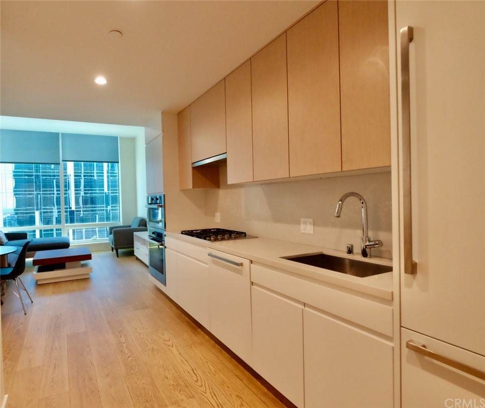 877 Francisco Street - Photo 1
