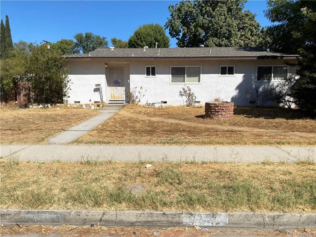 16447 Chatsworth Street - Photo 1