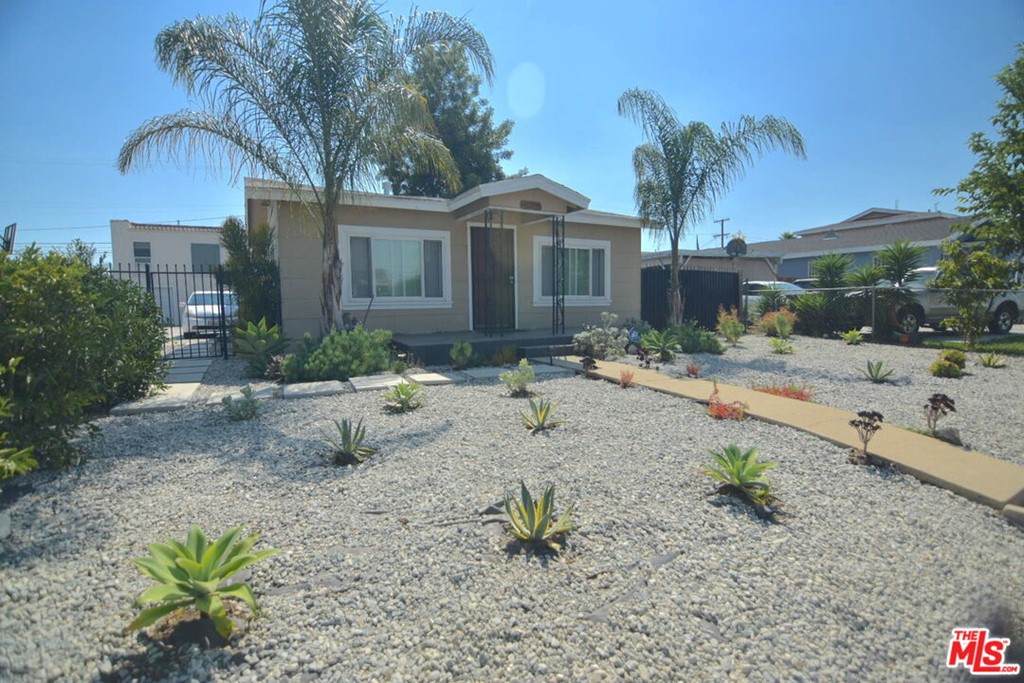 1136 101St Street - Photo 1