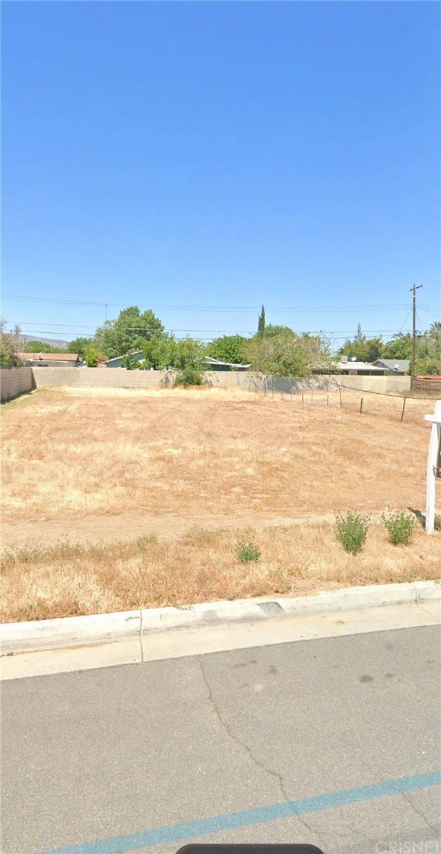 38523-East 4th Street - Photo 1
