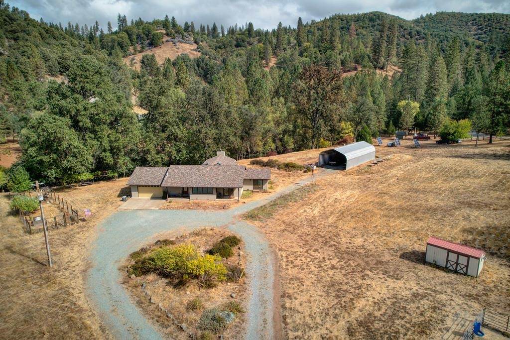 2134 Riverview Road - Photo 1