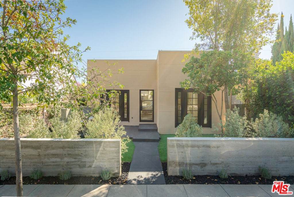8956 Dicks Street - Photo 1