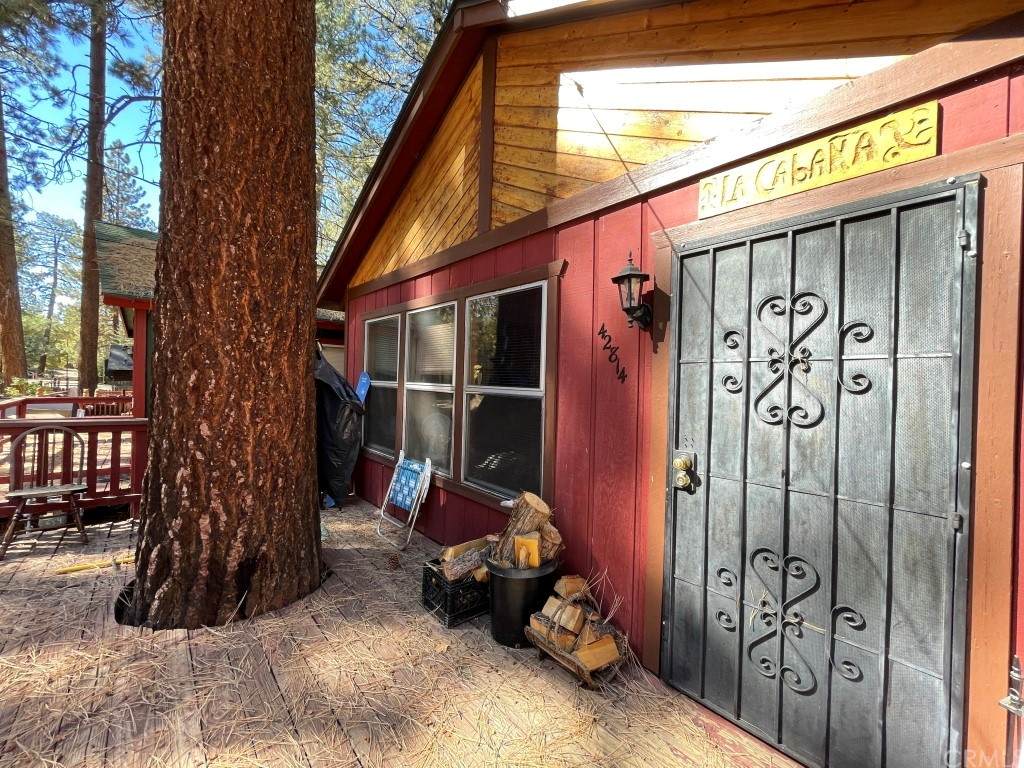 42814 Willow Avenue - Photo 1