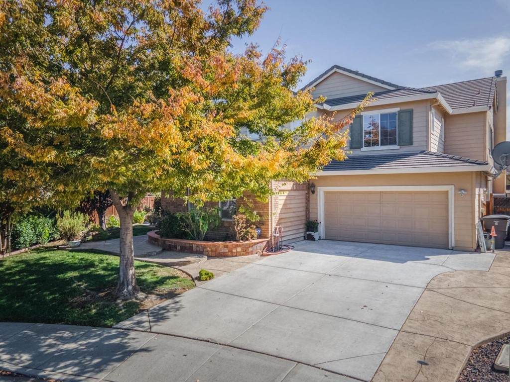 420 Keys Court - Photo 1