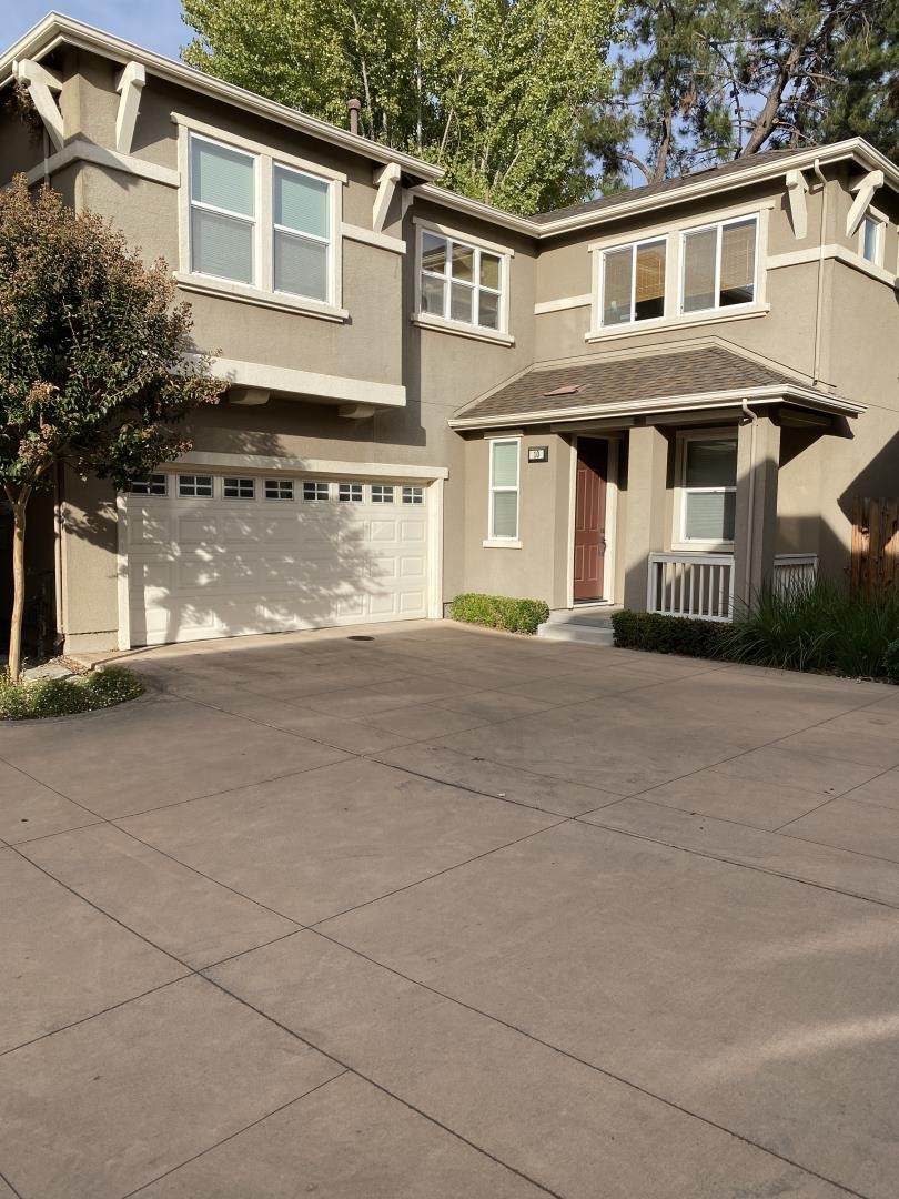 10 Maravilla Court - Photo 1