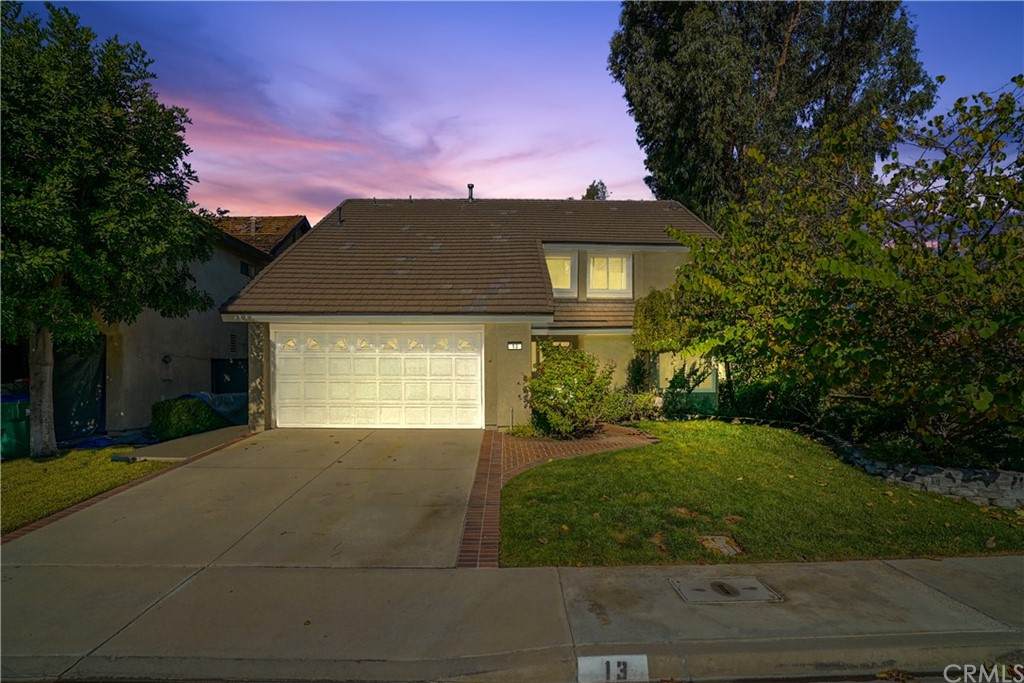 13 Alameda - Photo 1