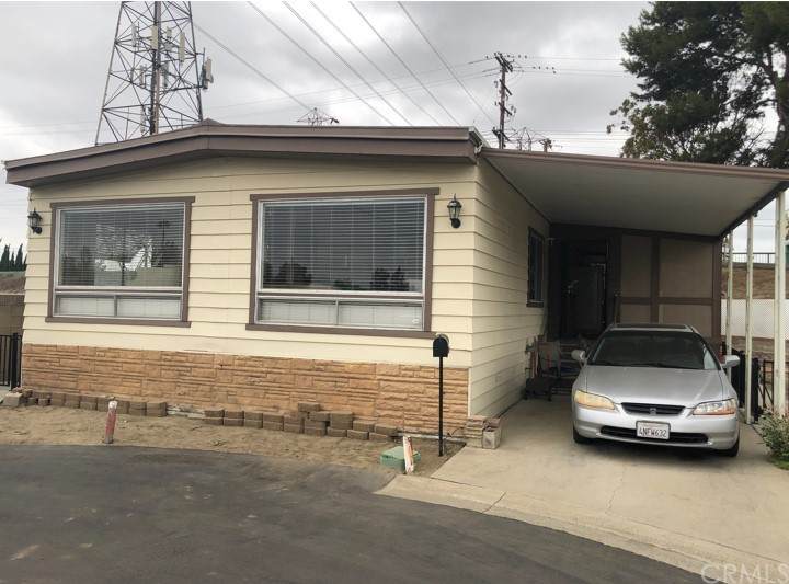 10525 Somerset - Photo 1
