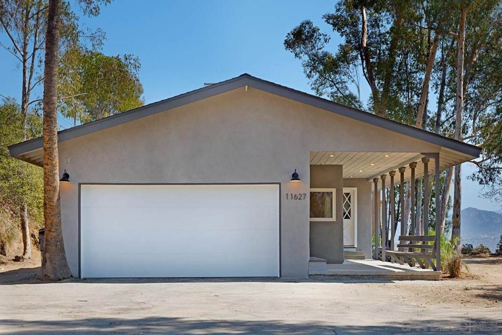 11627 Valle Vista - Photo 1