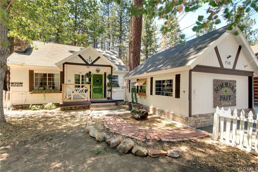 758 Elm Street - Photo 1
