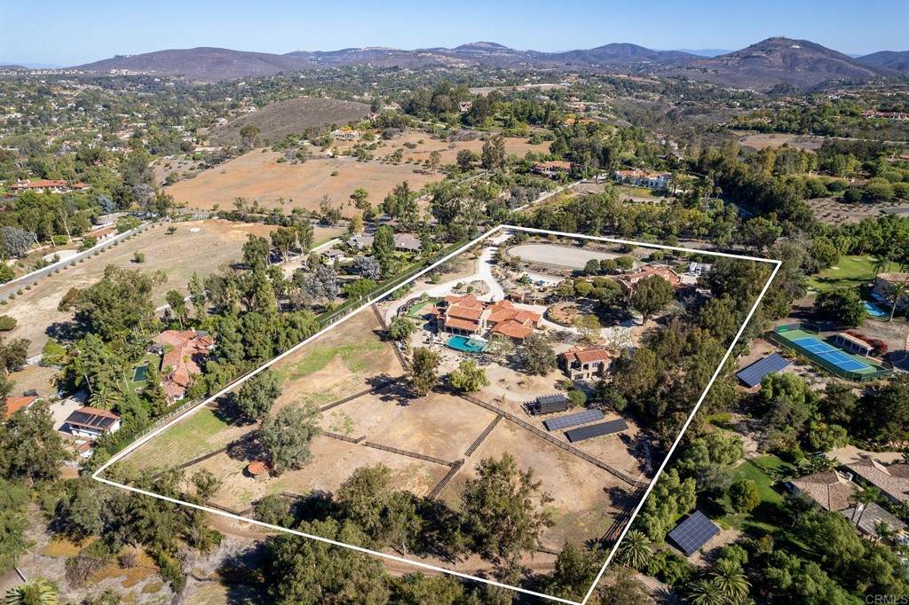 5631 El Camino Del Norte - Photo 1
