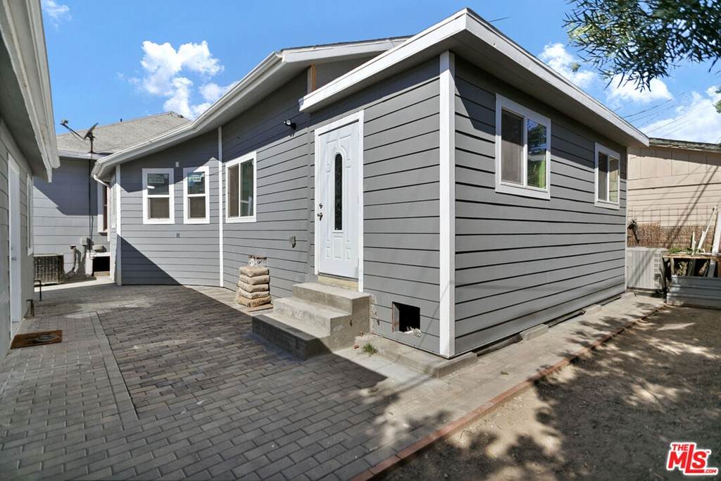 1644 Van Ness Avenue - Photo 1